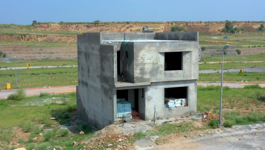 Pics.00_01_34_13.Still150