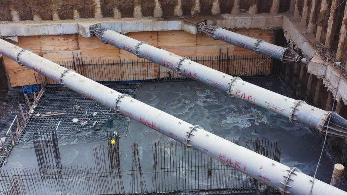 MVI_5220.00_01_08_52.Still184