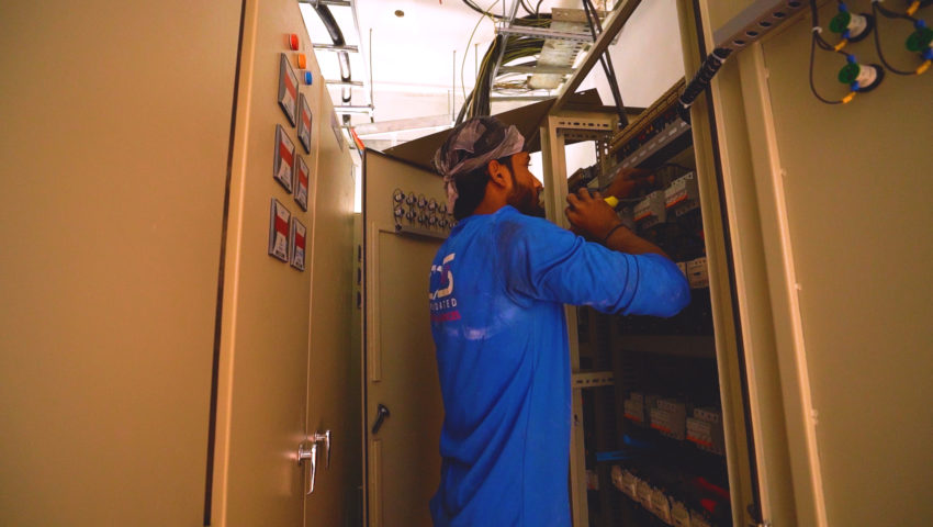 C0001.00_00_23_24.Still166