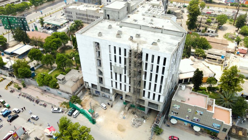 04April - Mall 35 - 06-04-2023.00_00_07_23.Still797