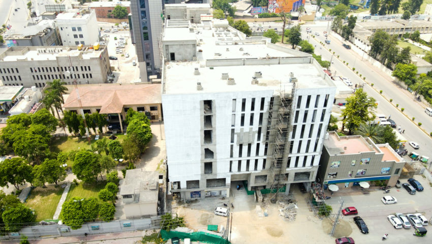 04April - Mall 35 - 06-04-2023.00_00_12_04.Still798