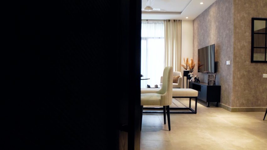 Quardrangle Timeline.00_12_31_11.Still1033