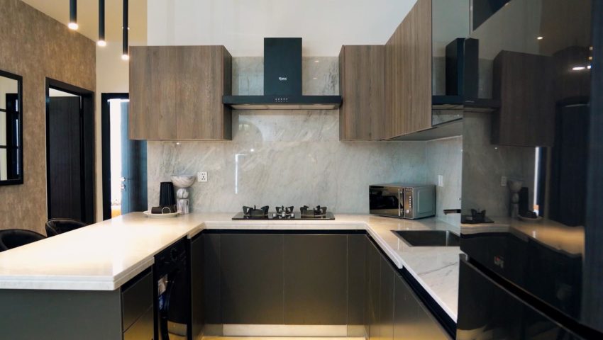 Quardrangle Timeline.00_12_36_27.Still1037