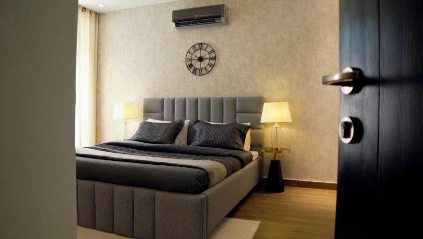 Quardrangle Timeline.00_12_38_01.Still1038